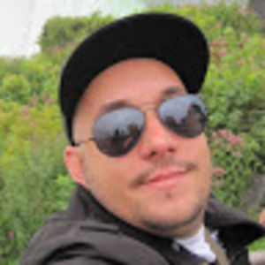 Meet your Posher, Eric